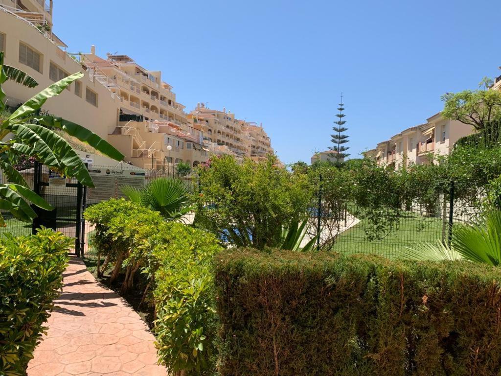 Appartamento Encantador Piso Con Terraza Y Piscina Benalmádena Esterno foto