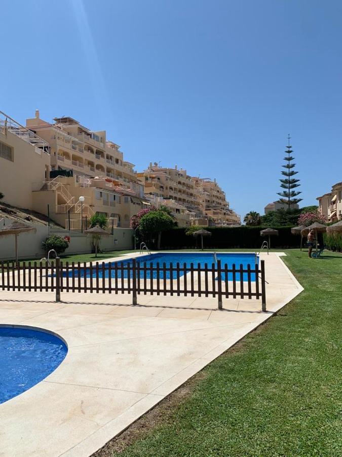 Appartamento Encantador Piso Con Terraza Y Piscina Benalmádena Esterno foto