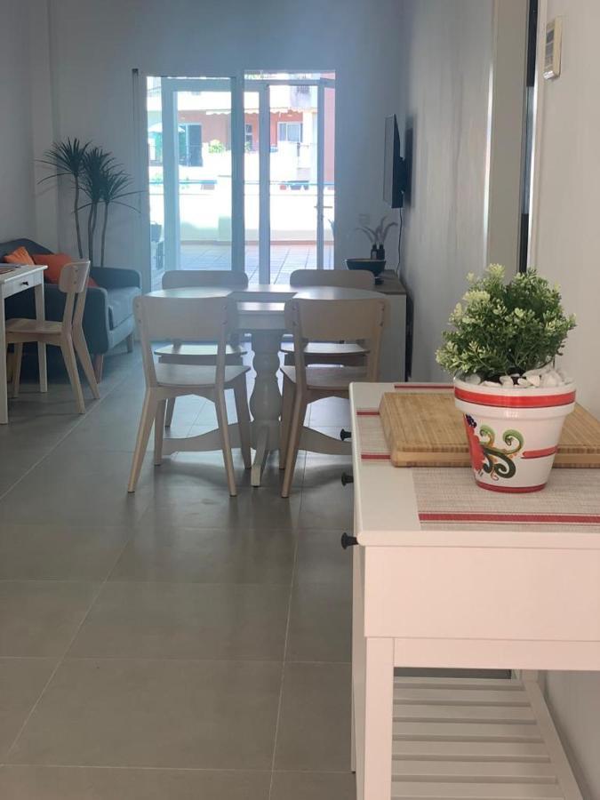 Appartamento Encantador Piso Con Terraza Y Piscina Benalmádena Esterno foto